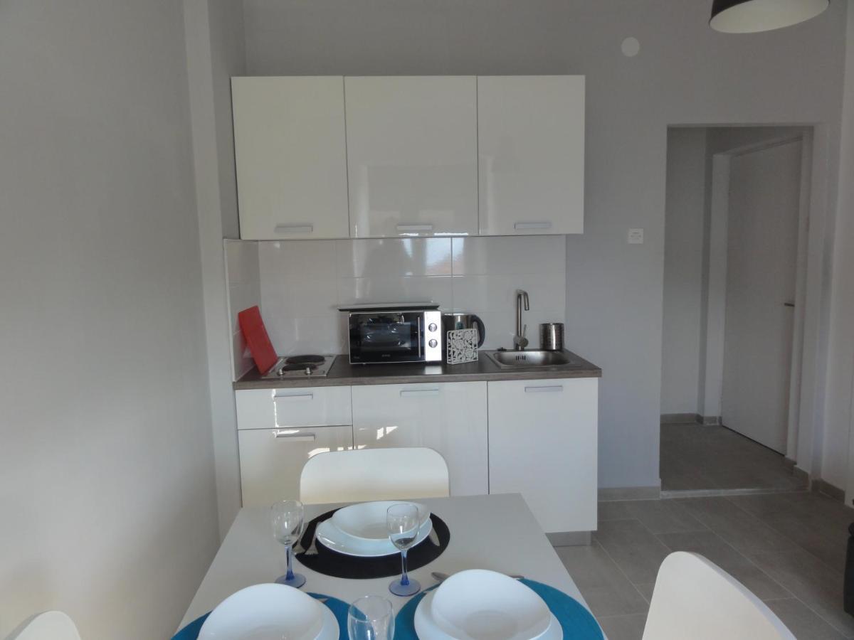 Apartmani Lara Gradac  Bagian luar foto