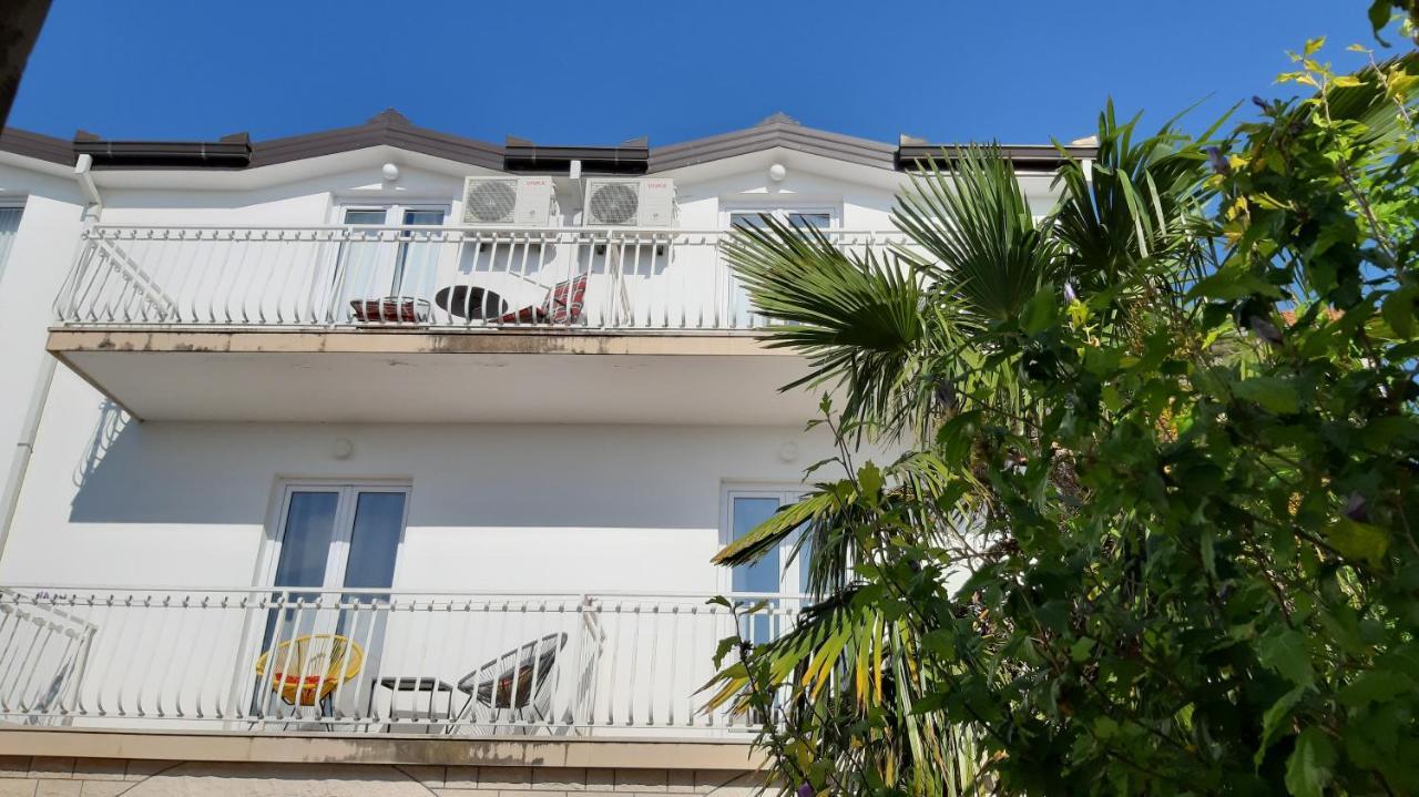 Apartmani Lara Gradac  Bagian luar foto