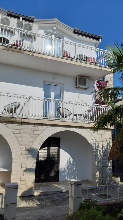 Apartmani Lara Gradac  Bagian luar foto
