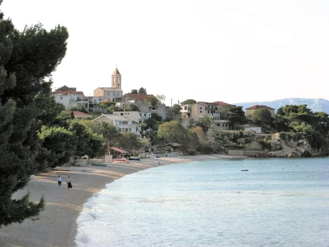 Apartmani Lara Gradac  Bagian luar foto
