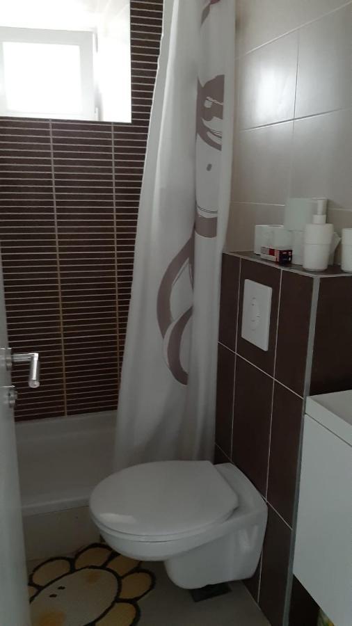 Apartmani Lara Gradac  Bagian luar foto